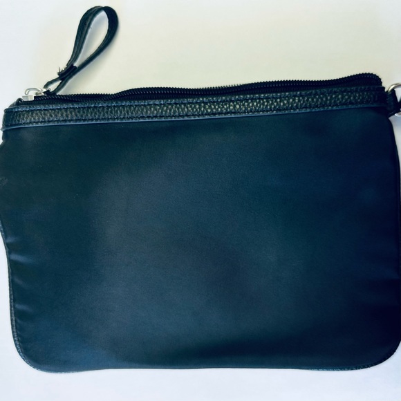 Rachel Zoe Black 2 PC Travel Tote Bag with Wristlet Detachable Shoulder Strap - Picture 12 of 16